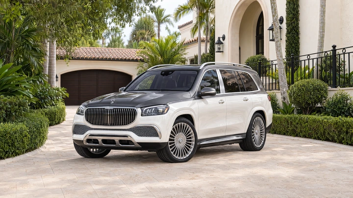 Rent a 2023 Mercedes-Maybach GLS 600 in Miami